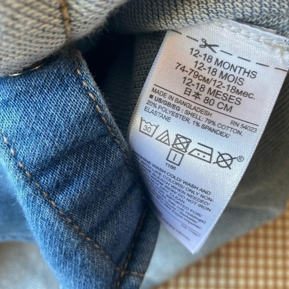 Set of 2 denim like shirts. Size 9-12 / 12-18 months - Picture 11 of 13